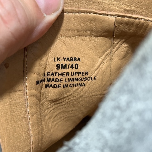 Lucky Brand  Yabba Wedge Gray Suede Distressed Booties size 9 - Picture 10 of 10